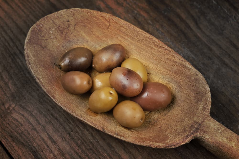 olive taggiasche in salamoia